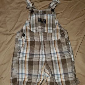 Oshkosh short plaid overalls